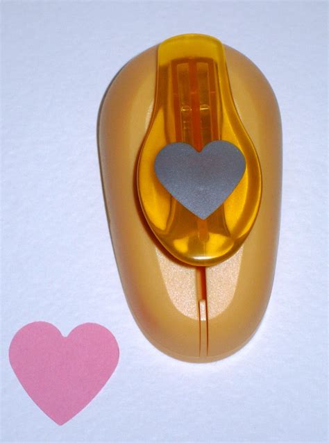 Все для твоего хобби: Фигурные дыроколы - большие