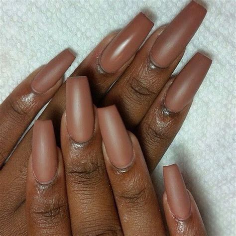 Acrylics For Dark Skinned Women In 2020 Brown Nails Nail Colors Girls Nails