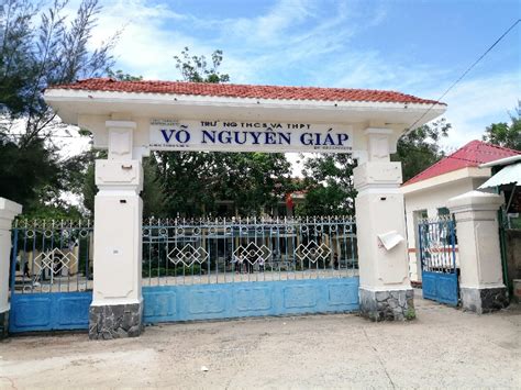 truong thcs va thpt vo nguyen giap xuan canh tx song cau phu yen