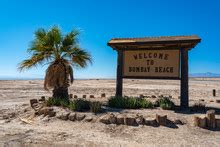 Bombay Beach Ruins Graffiti Free Stock Photo - Public Domain Pictures