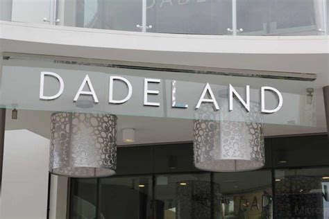 Dadeland Mall - Miami Shopping