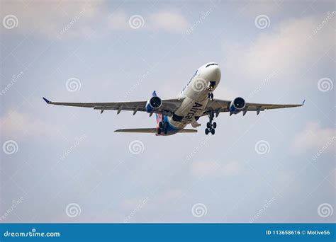 Airbus A330-200 Takeoff Editorial Image | CartoonDealer.com #113658616