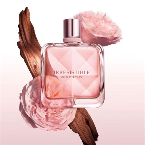 Irresistible Eau De Parfum Very Floral Givenchy Beauty