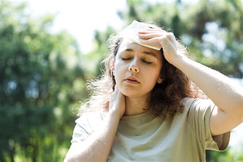 Heat exhaustion vs. heat stroke: what you need to know this summer