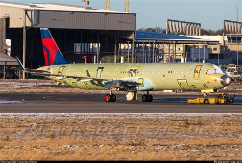 D AZWT Delta Air Lines Airbus A321 271NX Photo By Maximilian Kramer