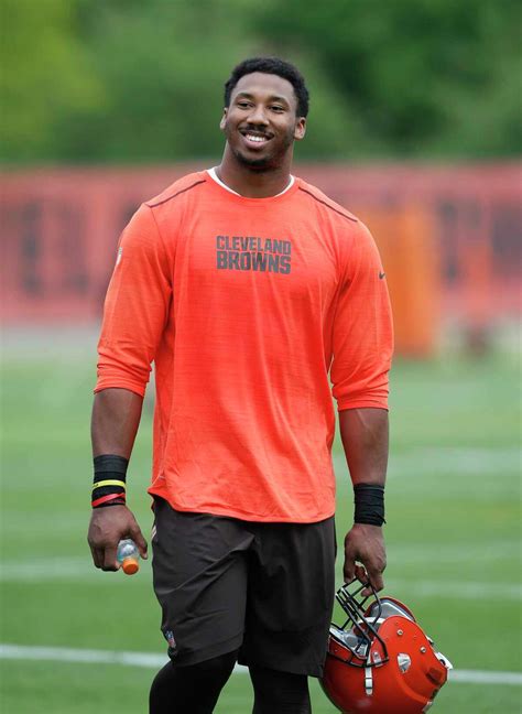 Browns rookie Myles Garrett signs $30.4 million contract