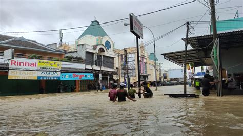 Khawatir Tragedi Februari 2021 Terulang Pedagang Di Pamanukan Desak