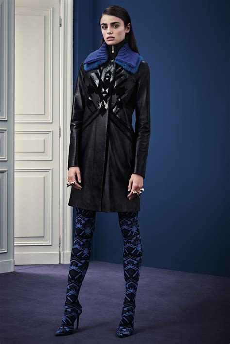 Versace Pre-Fall 2015 Collection Photos - Vogue
