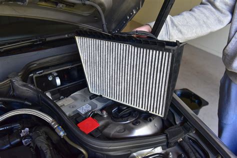 Changing Cabin Pollen Filter W C C Class Autoinstruct