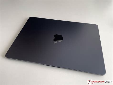 Macbook Air M2 Black Friday 2024 - Lotta Rhiamon