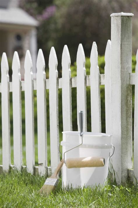 how to put up fence