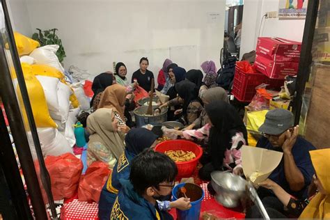 Dinsos Makassar Siapkan Paket Makanan Untuk Korban Banjir