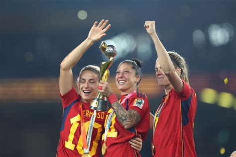 Jenni Hermoso among three Spain World Cup winners shortlisted for top ...