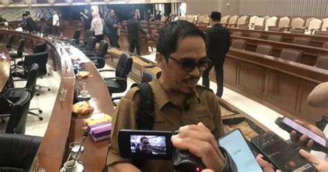 Anggota Dprd Kaltim Sayangkan Aset Pemprov Kaltim Stadion Utama Palaran