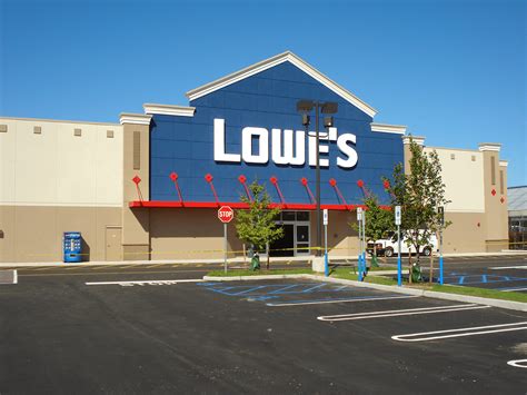 Lowe's - EW Howell