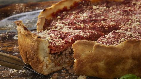 12 Tips You Need When Making Deep Dish Pizza At Home