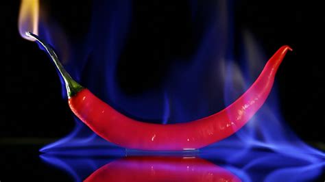 10 Amazing Health Benefits To Eating Hot Peppers [scientifically Proven]