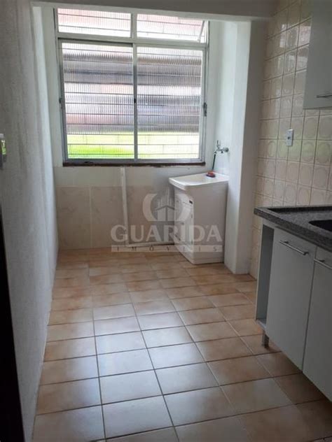 Apartamento 2 dorms e 45m² à venda Rua Orfanotrófio Cristal Porto