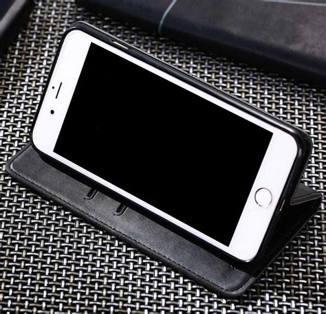 Чехол книга с магнитом и карман под карточки Poco X5 Pro и др. модели ...