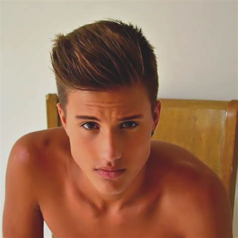 Beau Gosse Beau Mec Ado Coiffures Masculines Photo Mec