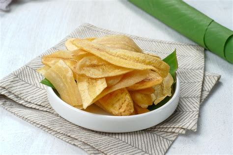 Premium Photo Keripik Pisang Or Banana Chips Indonesian Traditional