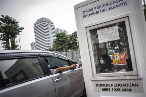 FOTO Tarif Parkir Di Jakarta Bakal Naik Mobil Rp60 Ribu Jam Dan Motor