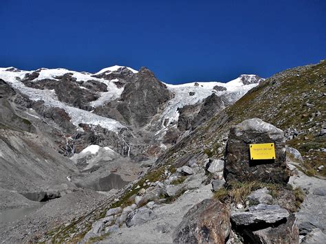 Valle D Aosta In 22 Anni Sono Scomparsi 32 Ghiacciai Montagna TV