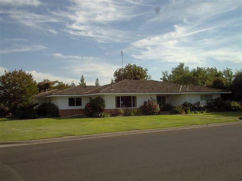 Ranch style house - Alchetron, The Free Social Encyclopedia