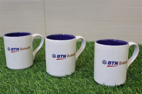 Jual Mug Custom Warna Dalam Desain ECER Cocok Untuk Souvenir Kado