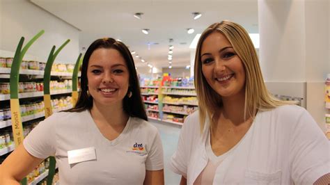 Ausbildung Bei Der Dm Drogerie Markt Gmbh And Co Kg Dein Erster Tag