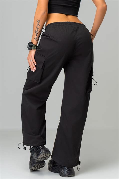 Женские брюки карго Happyfox 6695177 черный купить оптом в HappyWear.ru