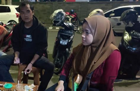 Viral Pengamen Cantik Di Sidoarjo Ini Kisahnya Lentera Today