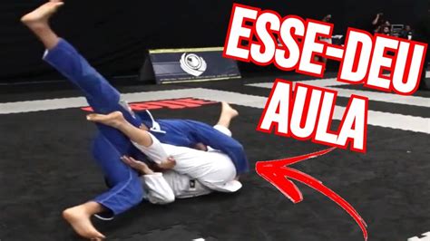 Faixa Branca De Jiu Jitsu Dando Aula De Como Se Deve Lutar Youtube