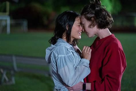 The 37 Best Lesbian Ships Ever Once Upon A Journey