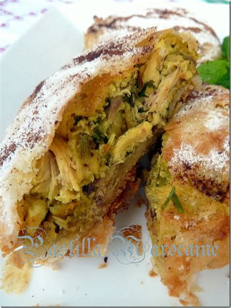 Pastilla Individuelle Au Poulet Et Amandes Le Blog De Recettes De