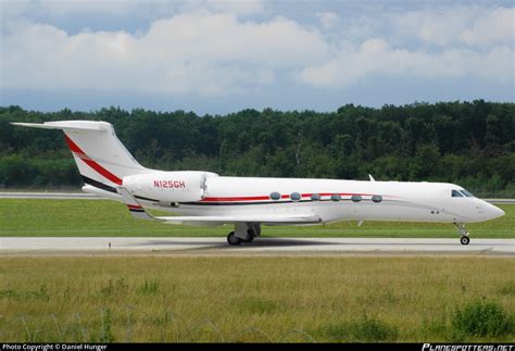 N125GH Private Gulfstream Aerospace G V Gulfstream V Photo By Daniel