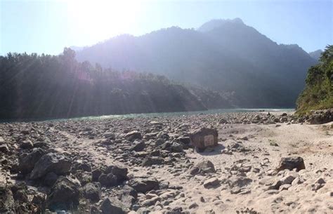 White Sand Beach In Rishikesh Where To Experience It Rishikesh Day