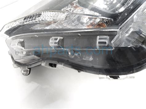 2019 Toyota Rav 4 Headlight Driver Headlamp Light Broken Tab 81150