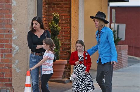 Lisa Marie Presley's Estranged Husband Michael Lockwood Enjoys Dinner ...