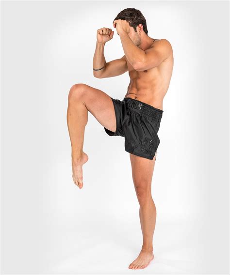 Шорты для муай-тай классические Venum - черный/черный – Venum Россия