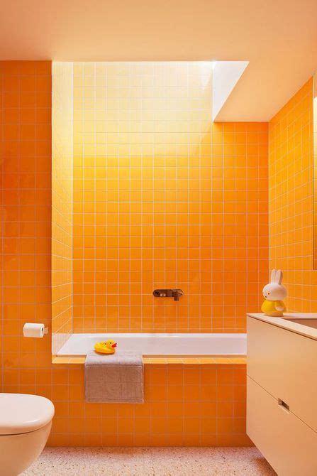 16 Ideas For Using Orange In A Bathroom