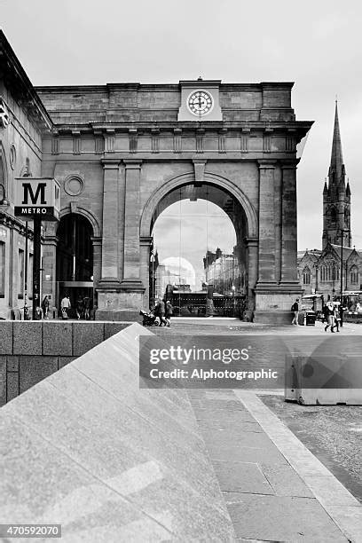 121 Newcastle (Central) Railway Station Stock Photos, High-Res Pictures ...