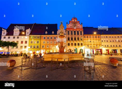 Rathaus Oder Rathaus Am Hauptplatz In Landsberg Am Lech Landsberg Am