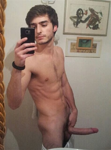 Amateur Male Selfies