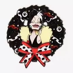 Cruella De Vil Hot Topic Villains Wreath Mystery Collection