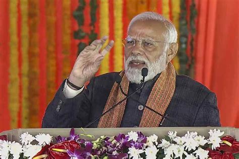 PM Modi Unveils Mahtari Vandan Scheme Targets Three Crore Women As