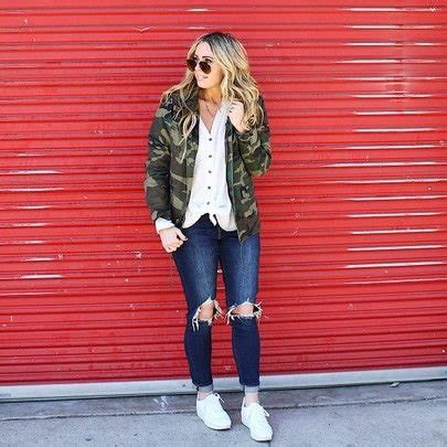 Camo Jacket Outfit Ideas