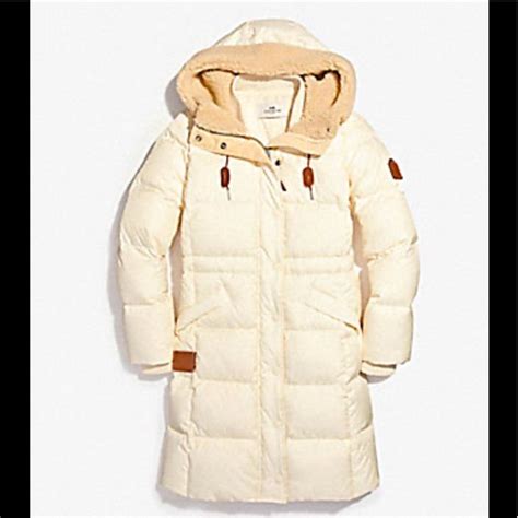 Coach Luxury Womens Cream Long Puffer Jacket NWOT Size Large Long