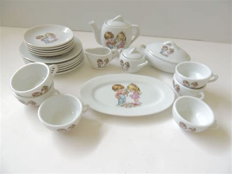 Vintage Child's Tea Set from handtoheartantiques on Ruby Lane