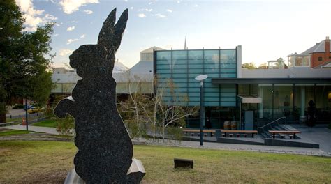 Bendigo Art Gallery Tours - Book Now | Expedia